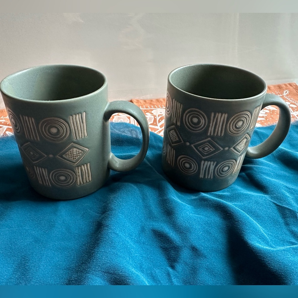 Pair (2) Pottery Barn Bongo Aztec stoneware mugs